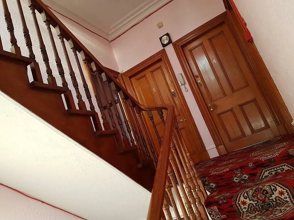 **  アバディーン Sempre Arcadia Bed & Breakfast イギリス